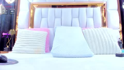 Riley online show from November 24, 2025, 11:43 am