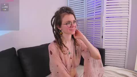Snapshot of rin_skylar chatting on February 24, 2025, 10:26 am Rin  online show from February 24, 2025, 10:26 am
