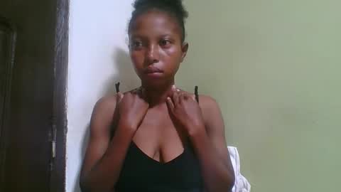 rinah654271 online show from February 2, 2026, 2:43 am