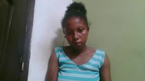 Snapshot of rinah654271 chatting on February 11, 2026, 3:28 pm rinah654271 online show from February 11, 2026, 3:28 pm