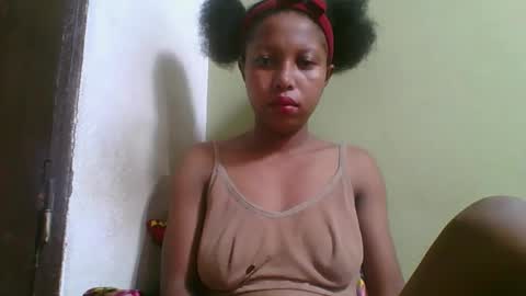 Snapshot of rinah654271 chatting on March 20, 2026, 2:49 am rinah654271 online show from March 20, 2026, 2:49 am