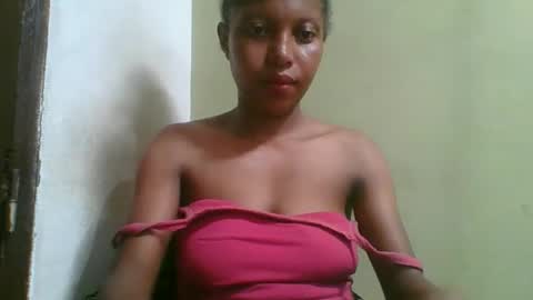rinah654271 online show from April 12, 2026, 3:50 pm
