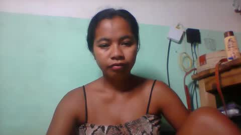 Snapshot of rinah856024 chatting on April 2, 2026, 3:37 am rinah856024 online show from April 2, 2026, 3:37 am