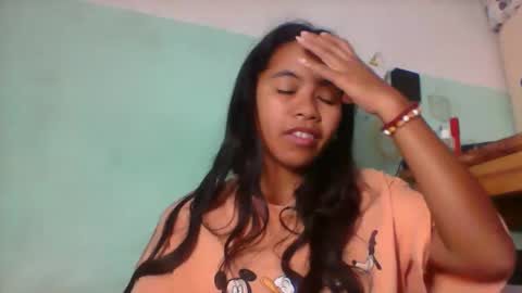 Snapshot of rinah856024 chatting on May 10, 2026, 6:29 am rinah856024 online show from May 10, 2026, 6:29 am