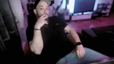 Snapshot of riptid3_ chatting on February 20, 2025, 6:57 pm Ask Me online show from February 20, 2025, 6:57 pm