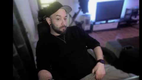 Snapshot of riptid3_ chatting on March 3, 2025, 6:59 am Ask Me online show from March 3, 2025, 6:59 am