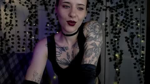 risha_laass online show from August 2, 2026, 8:07 pm