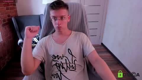 VAnitas online show from September 12, 2025, 10:26 am