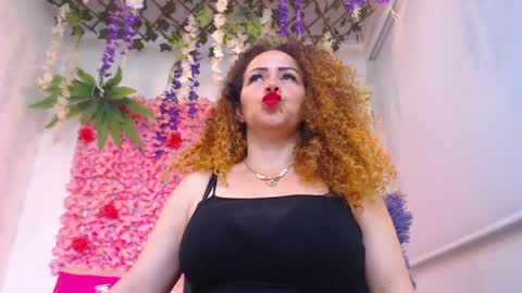 Risitos De Oro online show from May 10, 2026, 3:06 pm