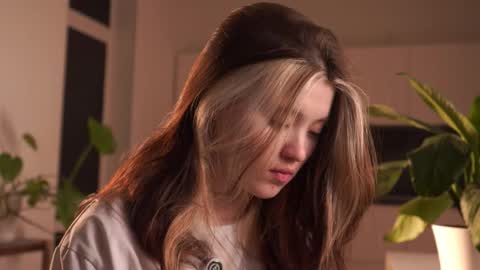 Snapshot of rivagosnell chatting on March 10, 2026, 4:23 pm Akemi online show from March 10, 2026, 4:23 pm