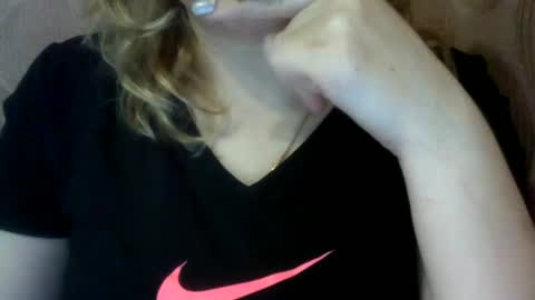 RiveraMaureen online show from December 16, 2024, 2:16 pm