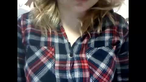 RiveraMaureen online show from January 5, 2025, 4:16 pm