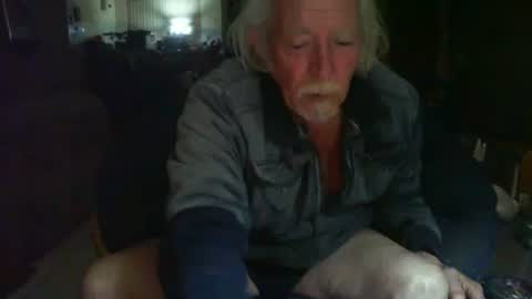 riveratggg online show from November 9, 2025, 7:45 pm