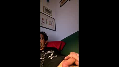 rizzo1980682473 online show from May 3, 2026, 10:27 pm