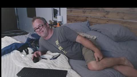 rjkelly6892 online show from May 21, 2026, 1:34 am