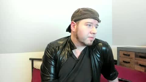 rlplover9 online show from December 8, 2024, 4:28 pm