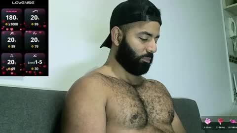 Snapshot of roa32sebas chatting on May 25, 2026, 4:02 pm SebasRoa online show from May 25, 2026, 4:02 pm