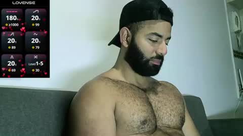 Snapshot of roa32sebas chatting on June 16, 2026, 3:03 pm SebasRoa online show from June 16, 2026, 3:03 pm