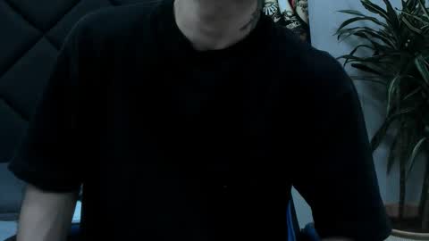 Roan Birkin online show from March 21, 2026, 7:39 pm