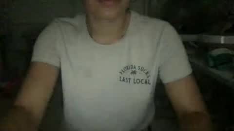 Snapshot of roarmance1 chatting on October 7, 2025, 3:20 pm roarmance1 online show from October 7, 2025, 3:20 pm