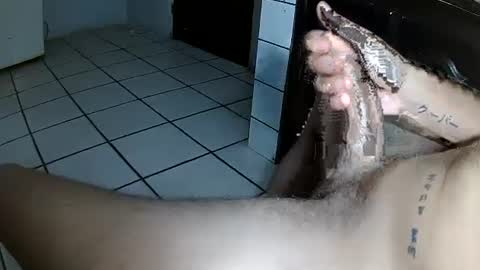 Snapshot of roastingcorn chatting on October 3, 2025, 9:12 pm RoastingCorn online show from October 3, 2025, 9:12 pm