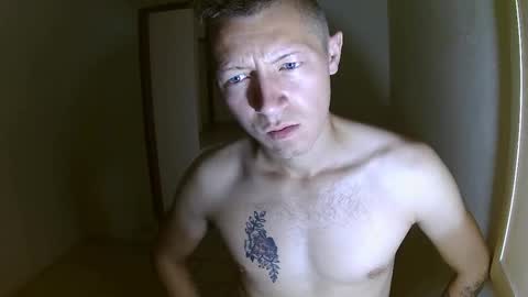 Snapshot of roastingcorn chatting on October 13, 2025, 10:10 pm RoastingCorn online show from October 13, 2025, 10:10 pm