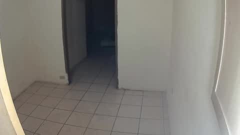 Snapshot of roastingcorn chatting on October 19, 2025, 5:52 am RoastingCorn online show from October 19, 2025, 5:52 am