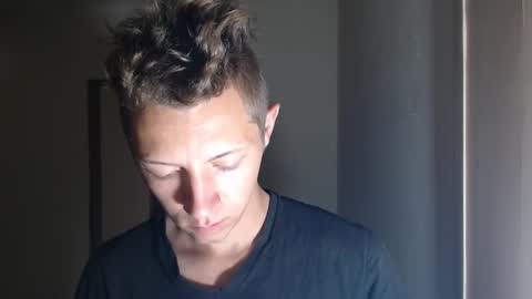 Snapshot of roastingcorn chatting on November 3, 2025, 2:29 pm RoastingCorn online show from November 3, 2025, 2:29 pm