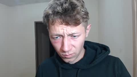 RoastingCorn online show from January 18, 2026, 7:01 am