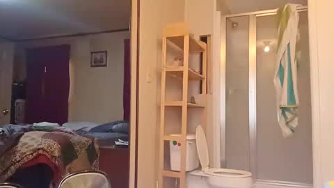 Snapshot of rob459470 chatting on September 14, 2025, 5:23 pm rob459470 online show from September 14, 2025, 5:23 pm