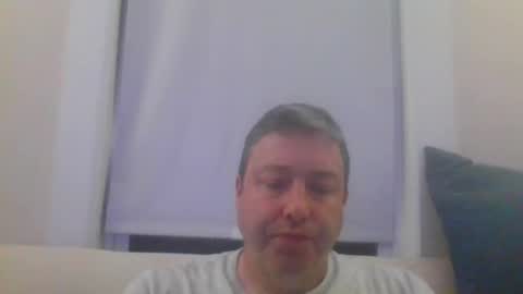 rob_bower_guy online show from November 3, 2025, 1:08 am