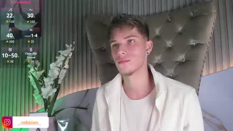 Snapshot of robbinblaze chatting on June 24, 2026, 5:17 am Robbin online show from June 24, 2026, 5:17 am