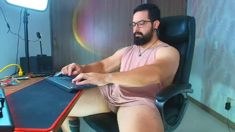 Robby online show from May 9, 2026, 1:55 am