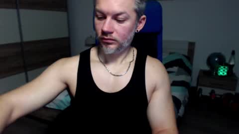 Snapshot of robbyshawz chatting on December 3, 2024, 8:38 am robbyshawz online show from December 3, 2024, 8:38 am