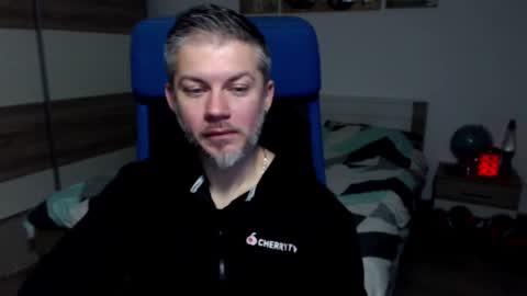 Snapshot of robbyshawz chatting on December 6, 2024, 8:59 am robbyshawz online show from December 6, 2024, 8:59 am