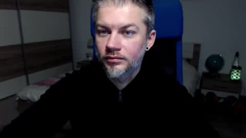 Snapshot of robbyshawz chatting on December 11, 2024, 8:26 am robbyshawz online show from December 11, 2024, 8:26 am