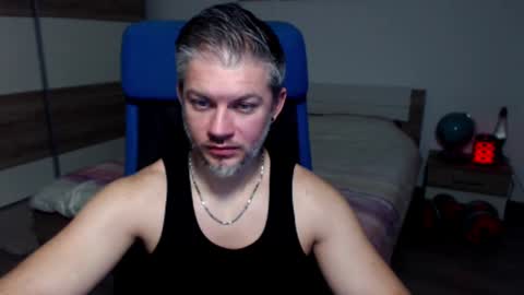 Snapshot of robbyshawz chatting on December 20, 2024, 9:21 am robbyshawz online show from December 20, 2024, 9:21 am