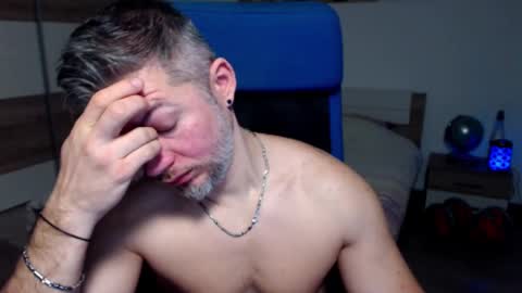 Snapshot of robbyshawz chatting on December 30, 2024, 8:54 am robbyshawz online show from December 30, 2024, 8:54 am