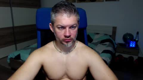 Snapshot of robbyshawz chatting on January 4, 2025, 5:27 am robbyshawz online show from January 4, 2025, 5:27 am