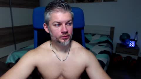Snapshot of robbyshawz chatting on January 12, 2025, 5:34 am robbyshawz online show from January 12, 2025, 5:34 am