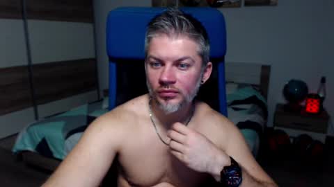 Snapshot of robbyshawz chatting on January 12, 2025, 11:39 am robbyshawz online show from January 12, 2025, 11:39 am