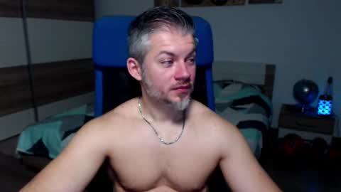 Snapshot of robbyshawz chatting on January 14, 2025, 5:19 am robbyshawz online show from January 14, 2025, 5:19 am