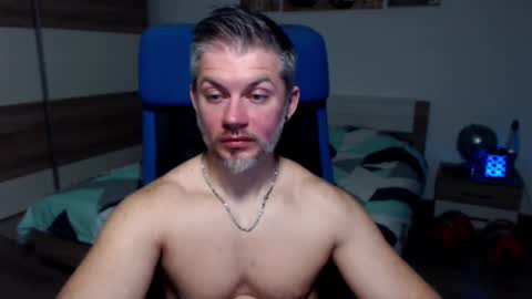 Snapshot of robbyshawz chatting on January 15, 2025, 8:20 am robbyshawz online show from January 15, 2025, 8:20 am