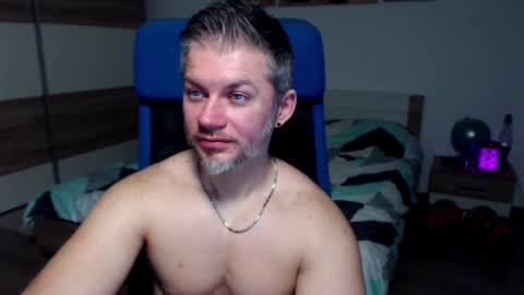 Snapshot of robbyshawz chatting on January 17, 2025, 11:27 am robbyshawz online show from January 17, 2025, 11:27 am
