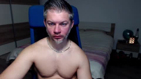 Snapshot of robbyshawz chatting on February 1, 2025, 6:10 am robbyshawz online show from February 1, 2025, 6:10 am