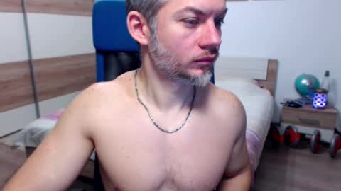 Snapshot of robbyshawz chatting on February 5, 2025, 8:32 am robbyshawz online show from February 5, 2025, 8:32 am