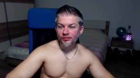 Snapshot of robbyshawz chatting on February 10, 2025, 8:31 am robbyshawz online show from February 10, 2025, 8:31 am
