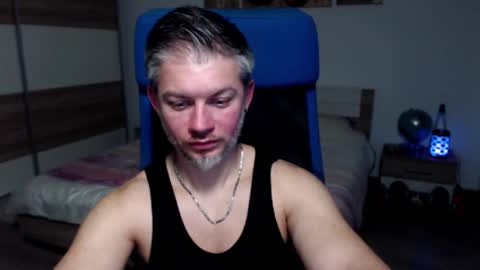 Snapshot of robbyshawz chatting on February 10, 2025, 11:36 am robbyshawz online show from February 10, 2025, 11:36 am