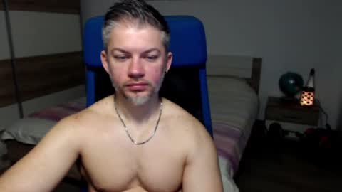 Snapshot of robbyshawz chatting on February 26, 2025, 5:20 am robbyshawz online show from February 26, 2025, 5:20 am