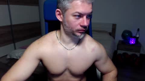 Snapshot of robbyshawz chatting on March 7, 2025, 9:07 am robbyshawz online show from March 7, 2025, 9:07 am